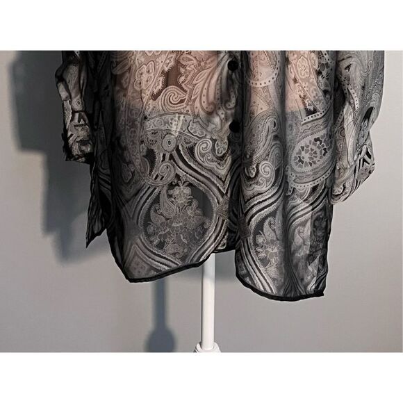 Designs & Co Lane Bryant Sheer Blouse, size 18/20 - Picture 6 of 15
